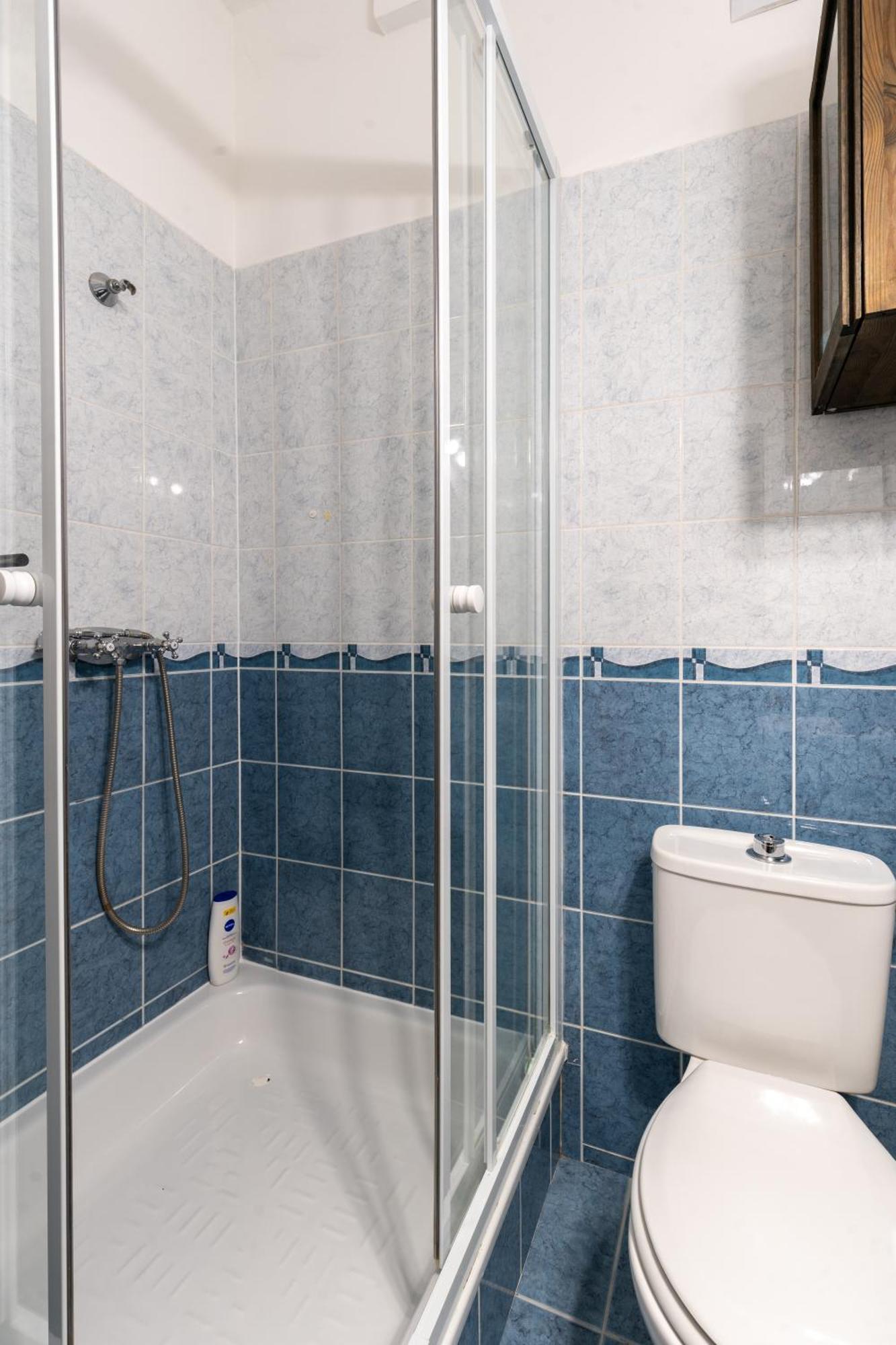 Kiraly Csaladi Apartman- Royal Family #freegarage Budapesta
