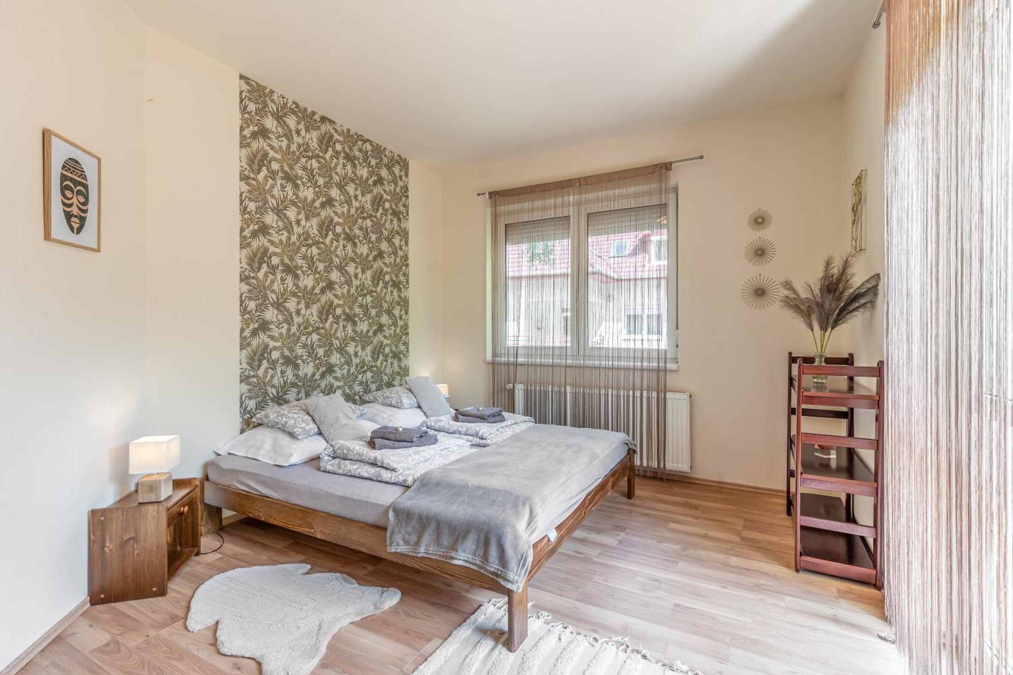Kiraly Csaladi Apartman- Royal Family #freegarage Apartament *